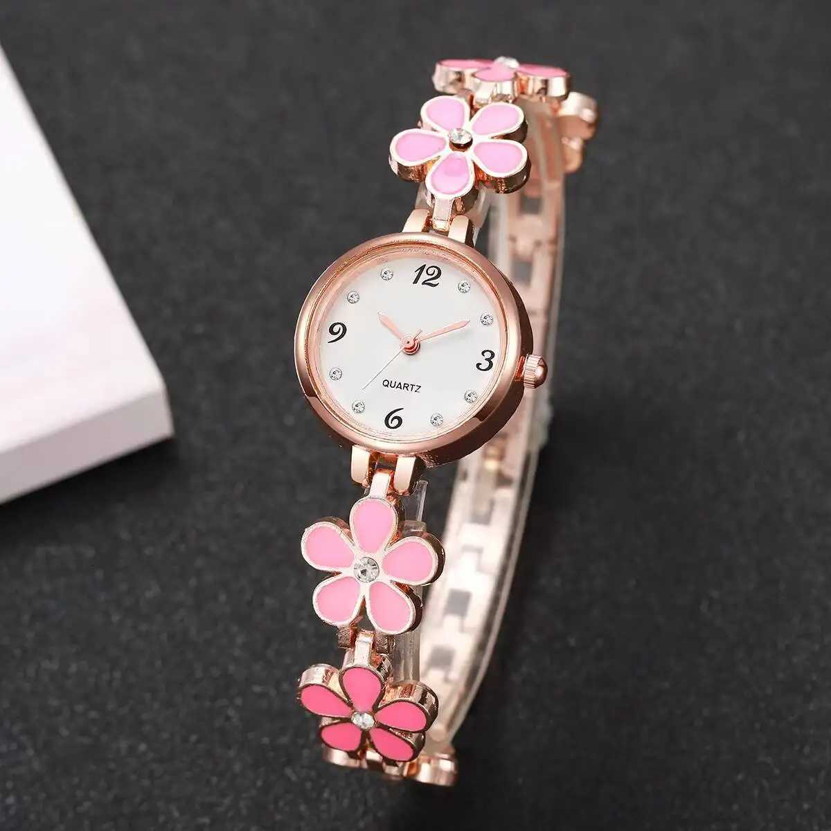 Elegant Women Watches Fashion Flower Bracelet Strap Ladies Quartz Wristwatch Reloj MujerWithout Box Y251212