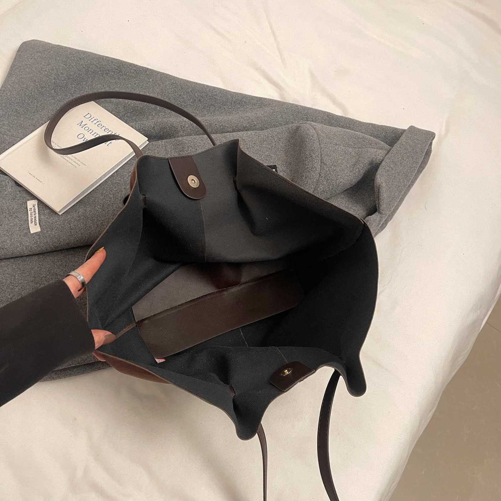 Faux Suede Shoder Bags Wen Large Capacity Solid Casual Totes Style Vintage Handbags New In 2024 Fem Packages Y251211