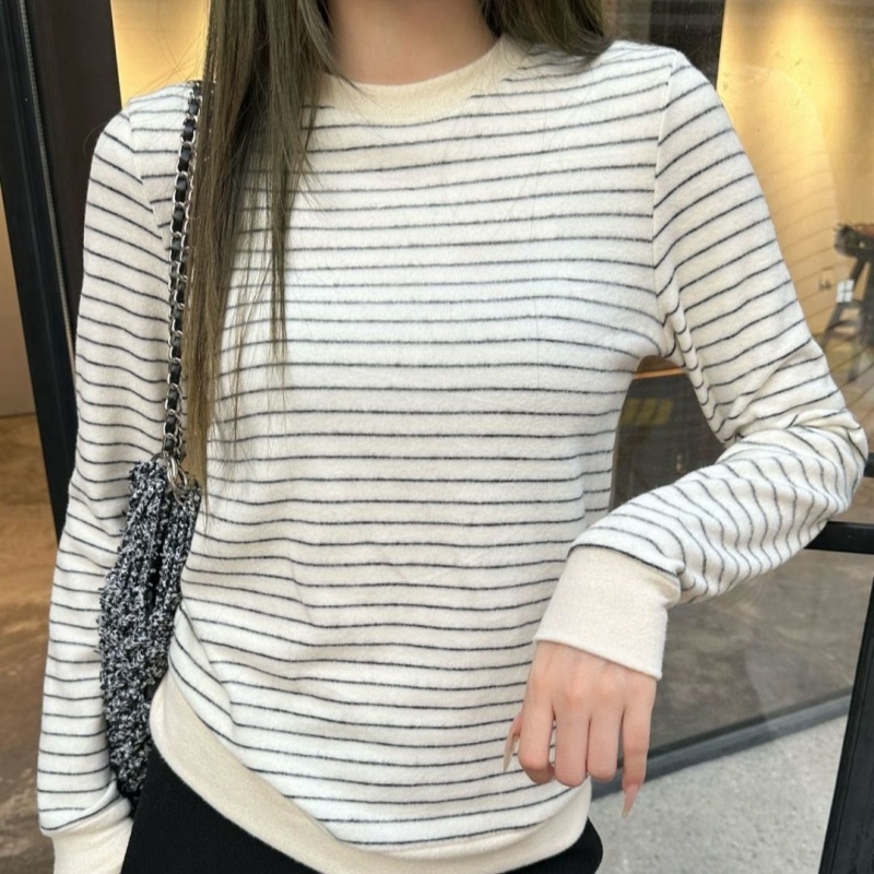 (go off picture not the description) Top Quality Sweatshirts for Women Long Sleeve Fashion Designer Round Neck Stripe Undershirt Embroidery 33887