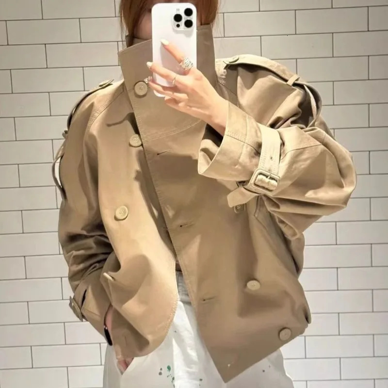 Chic Short Trench Coats Women with Belt Turtleneck Double Breasted Full Sleeves Jackets Spring Autumn Commute Lady Outwears 251212