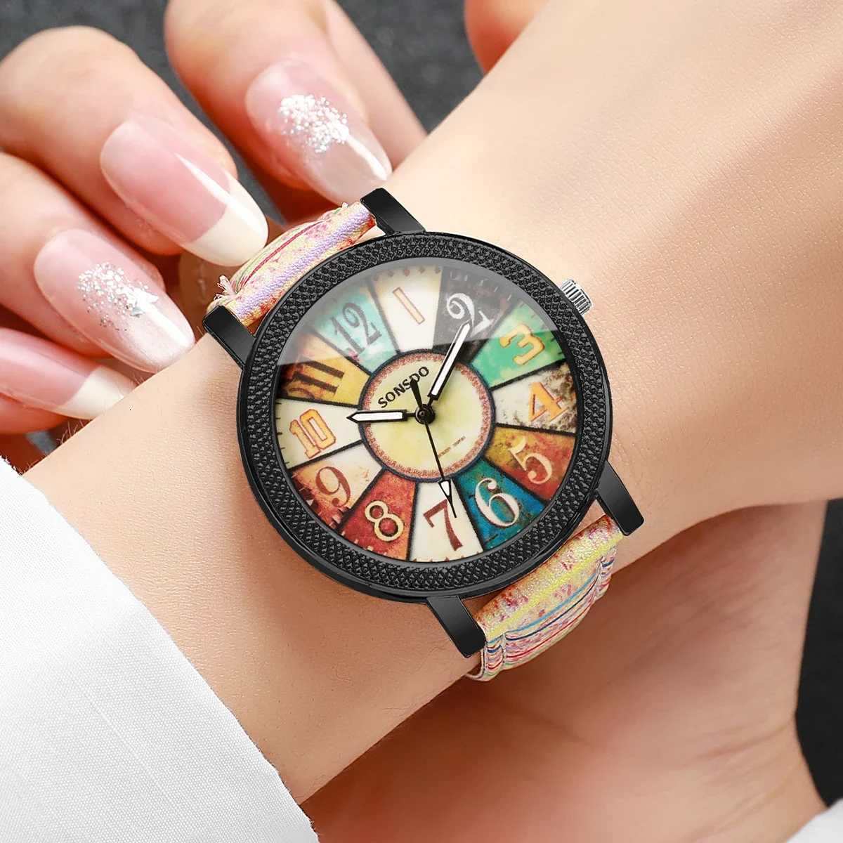 1/2PCS Fashion Printed Leather Strap Women Quartz Wristwatches Vintage Arabic Dial Ladies Watch Reloj MujerWithout Box Y251212
