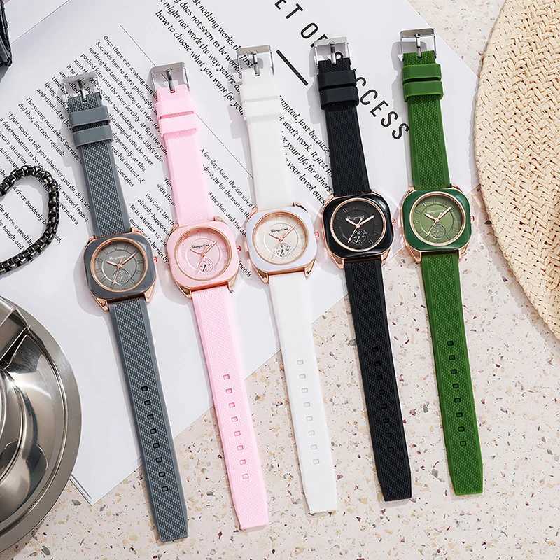Fashion Square Women Quartz Watch Casual Silicone Band Ladies Wristwatches Reloj Mujer Girls Clock Gift Y251212