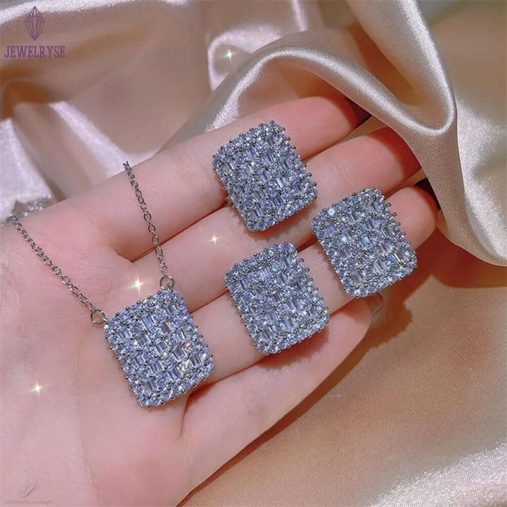 Top Sell Luxury Wedding Jewelry Sets 925 Sterling Silver Ins Stud Earring T Princess Cut White Topaz CZ Diamond Women Band Ring Clavicle Necklace Gift