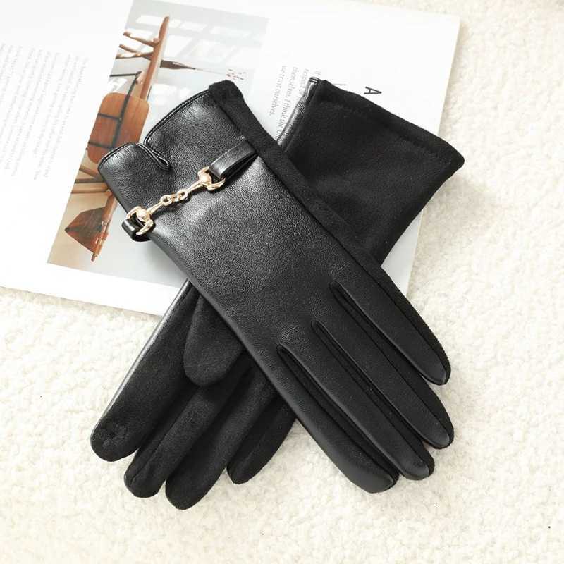 Women Winter Suede Double Layer Thick Riding Touch Screen Warm Gloves Outdoor Plus Velvet Driving Windproof Chain Leather Glvoes Y251211