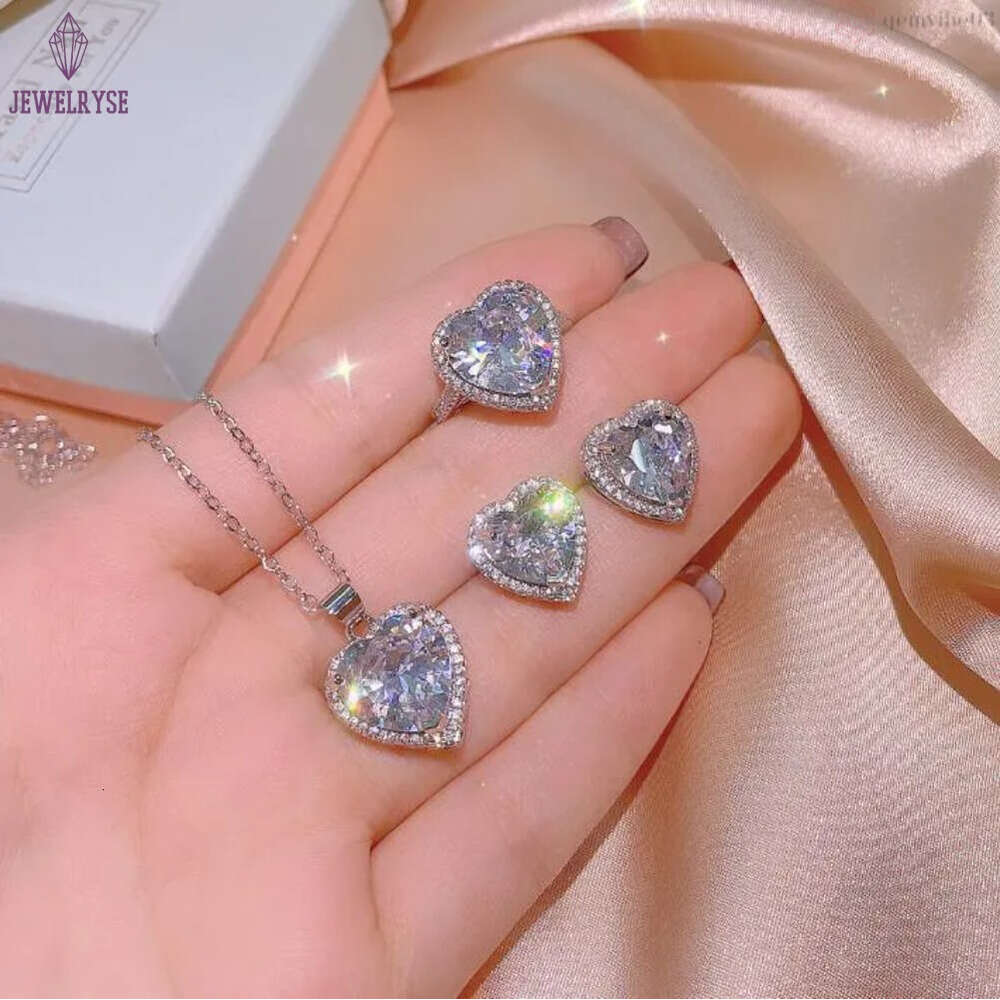 Choucong Brand Wedding Jewelry Set 925 Sterling Silver Luxury Sweet Cute Heart Pendant Pear Cut White Topaz CZ Eternity Diamond Stud Earring Women Bri