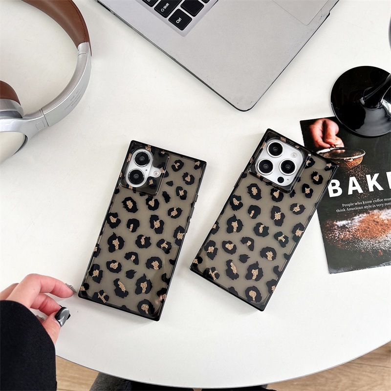 European and American Hot Girl Leopard Print Suitable for iPhone 16 Apple 17 Pro Max Square Phone Case Retro Fashion 15P
