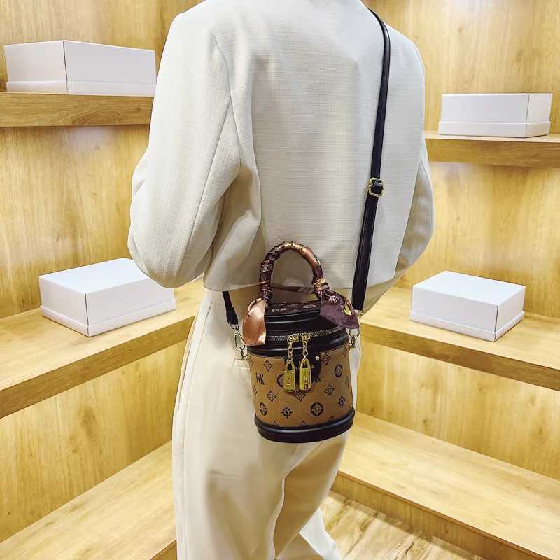 Texture Portable Bucket Bag For Wen Printed Cylinder Shoder Bag Luxury Purses And Handbags Crossbody Bag Cute Sahel Y251211
