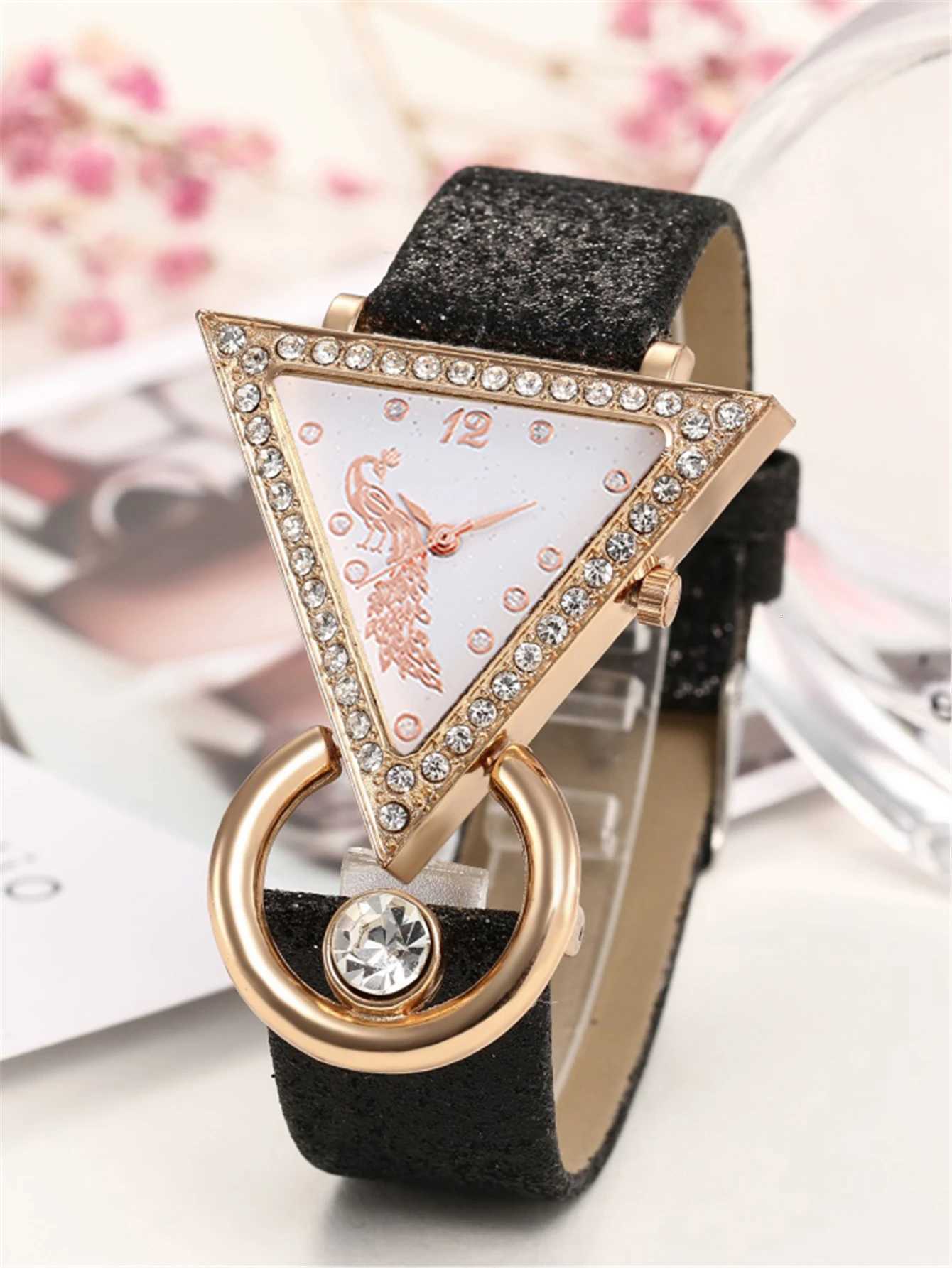 Luxury womens rhinestone quartz belt watchjewelry set Y251212