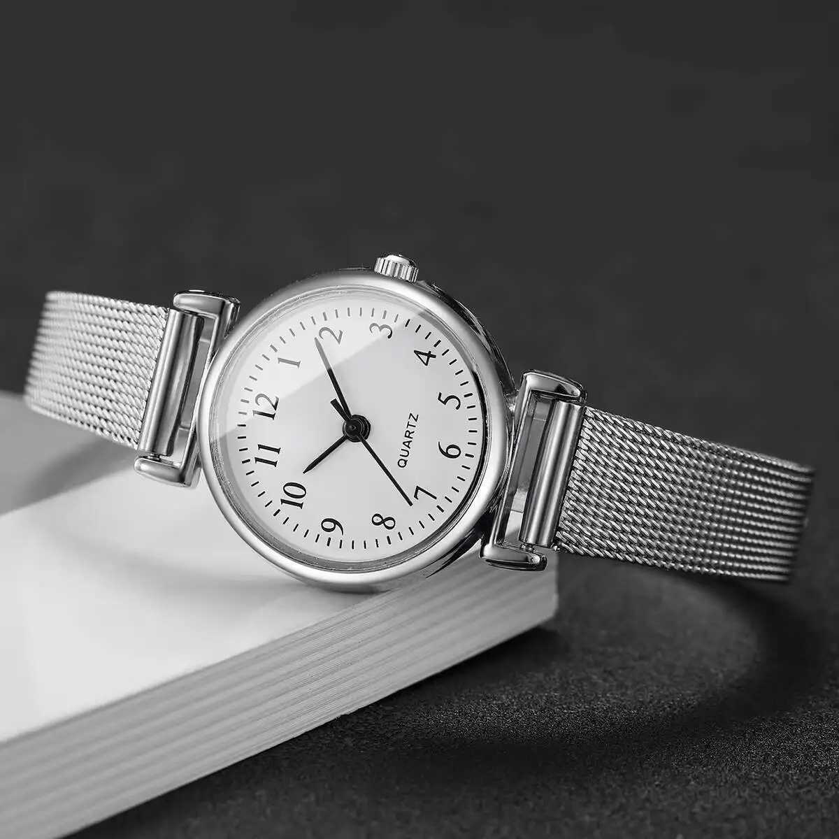 2/4PCS Fashion Women Watches Casual Arabic Dial Mesh Band Quartz Watch Bracelet Set Ladies ClockWithout Box Y251212