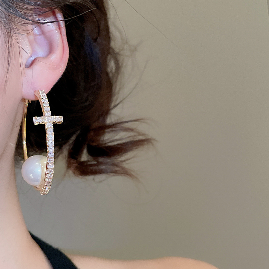 Real Gold Plated Zircon Cross Pearl Hoop European and American Retro Elegant Temperament Earrings Light Luxury High-end Feel Ear Jewelry - view 4