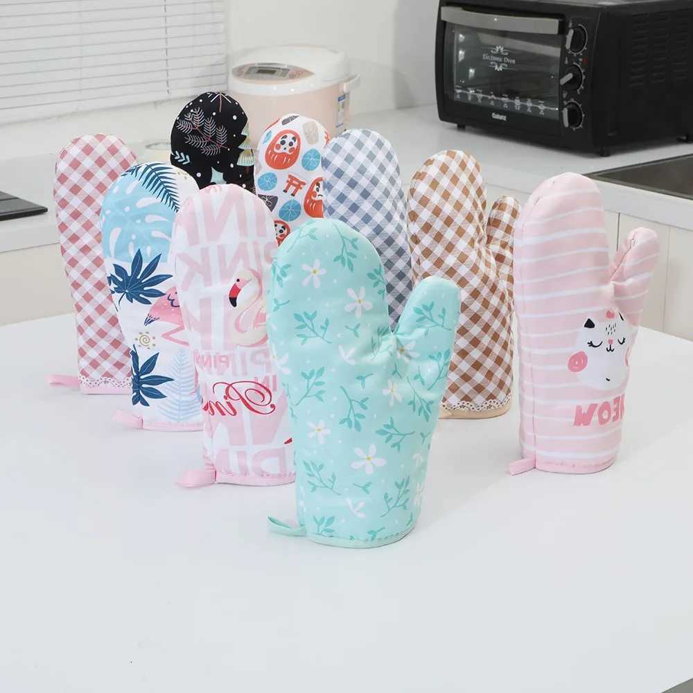 1pcs Heat-insating Gloves Anti-scald Microwave Gloves High Temperature Resistant Kitchen Baking Oven Gloves H251212