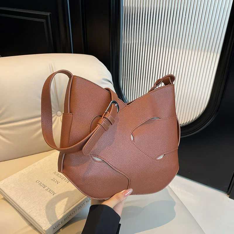 Large Capacity Tote Bag Lady Oblique Shoder Bag Woven Bag Fi Casual Single Shoder Bag Adjustable Shoder Strap Y251211