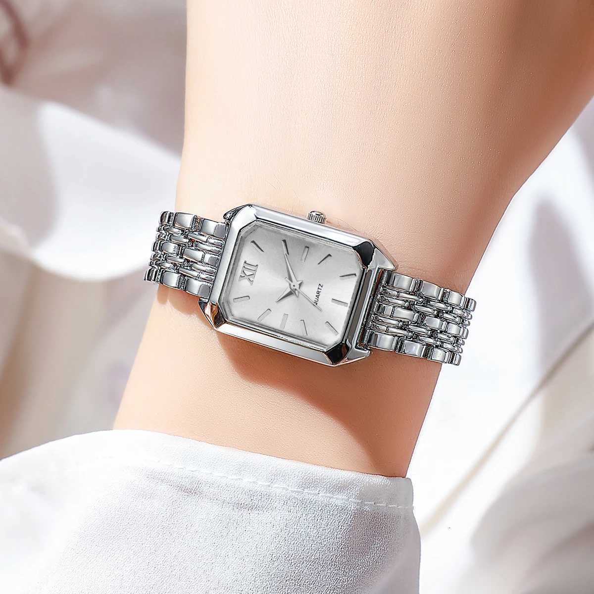 Elegant Women Quartz Watch Fashion Rectangle Analog Wristwatches Reloj Mujer Girls Clock GiftWithout Box Y251212