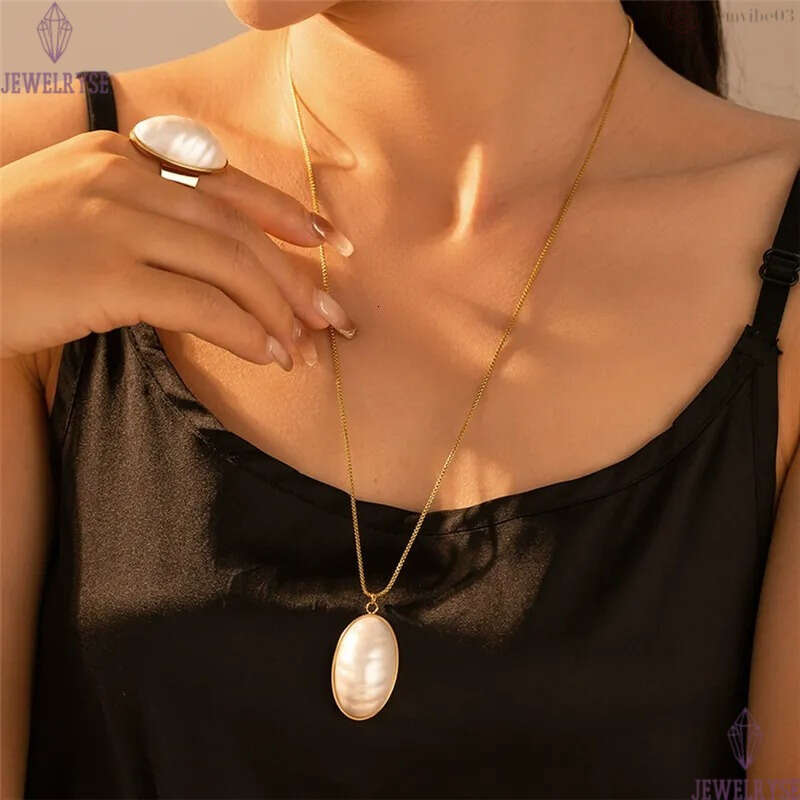 long synthetic fritillary necklace designer for woman stainless steel pendant silver 18k gold necklaces daily outfit fashion jewelry birthday family g