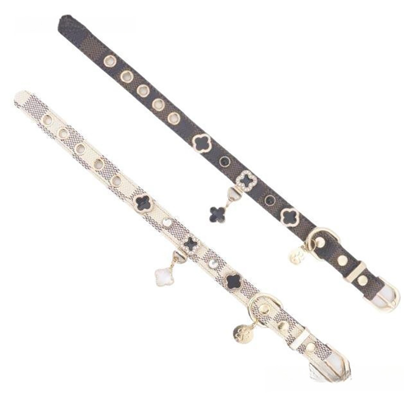 Wholesale diamond inlaid antique leather pet collars, small and medium-sized dog necks, dog collars, cat collars with diamonds, pet supplies