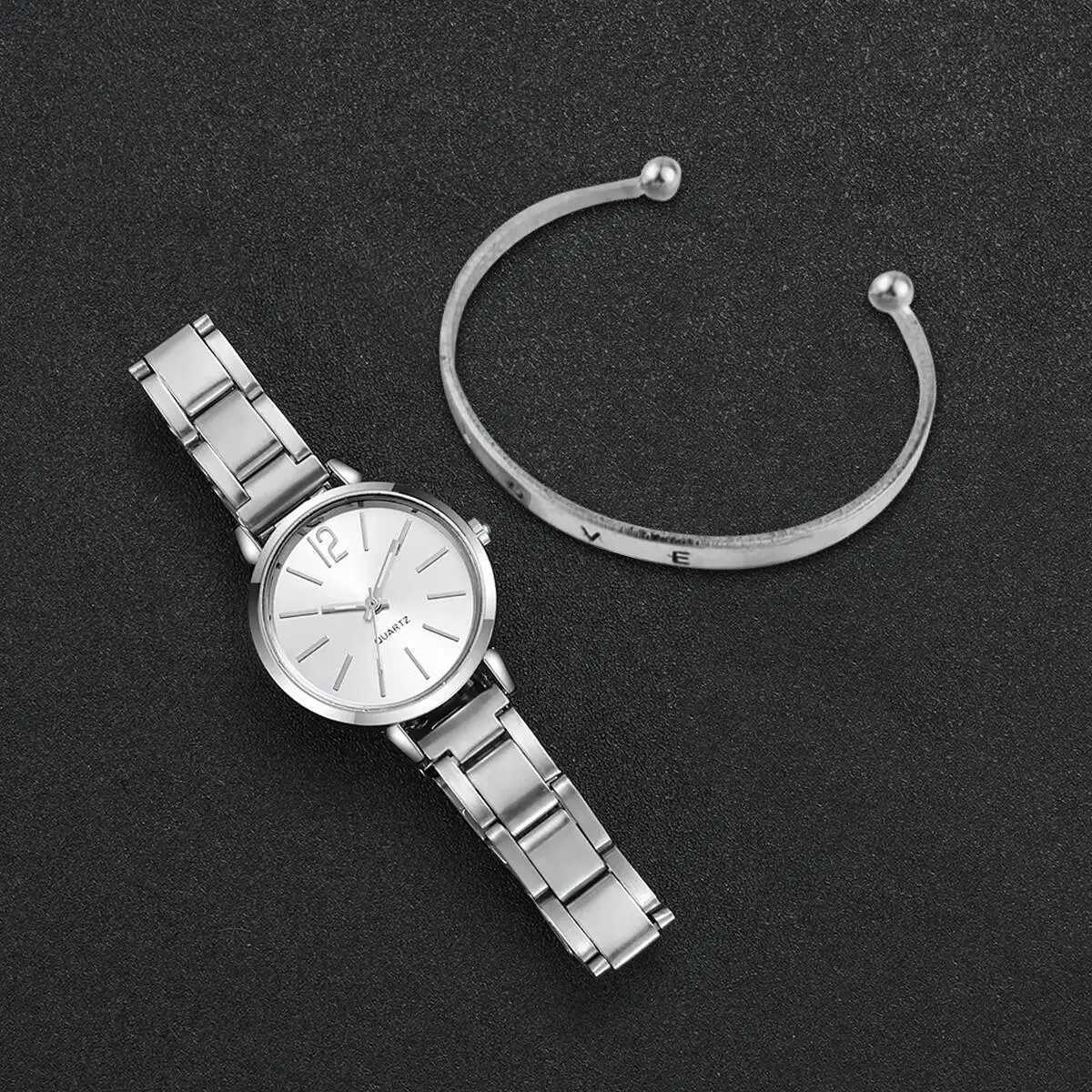 4PCS/Set Fashion Women Watches Elegant Ladies Analog Quartz Wristwatch Opening Cuff Bracelets Set Reloj MujerWithout Box Y251212