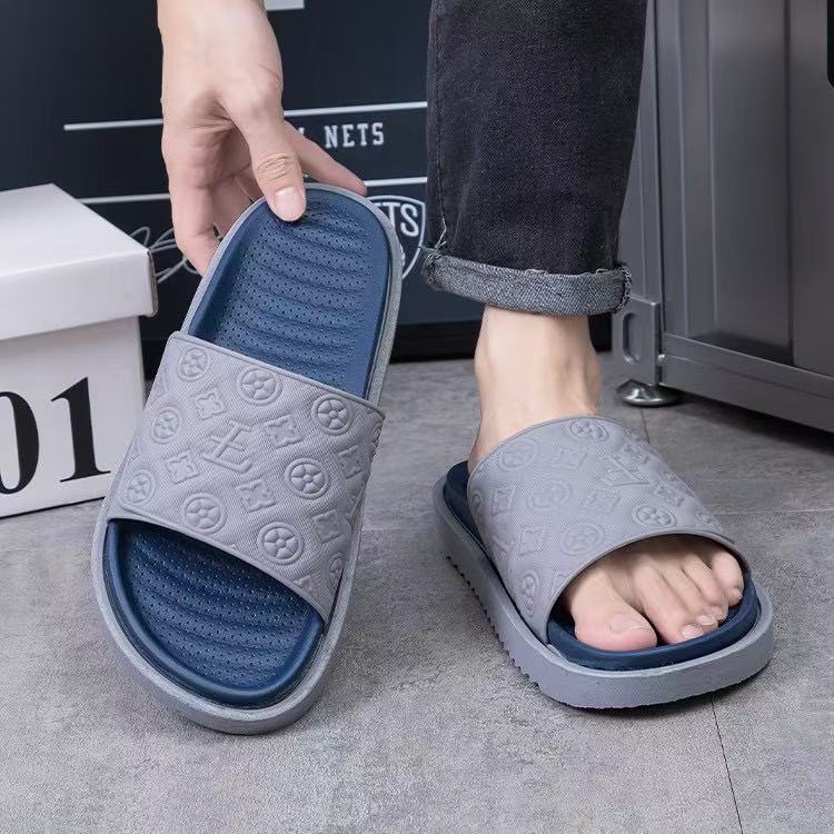 Free Shipping Summer Designer New Arrival Men Fashion Beach Slides Soft Sole Anti Slip Wear-Resistant House Slippers Khaki Grey Blue Size 40-44