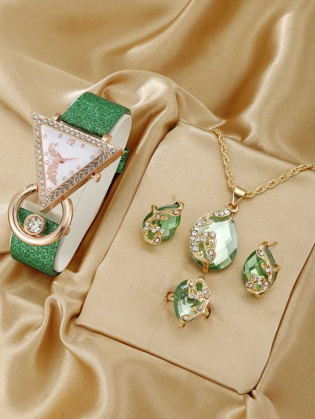 Luxury womens rhinestone quartz belt watchjewelry set Y251212