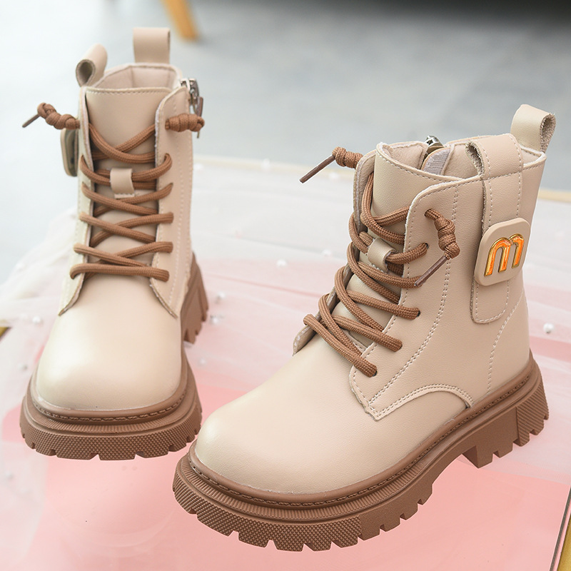 2026 New Autumn Winter Girls' Genuine Leather Martin Boots Fashion Fleece-Lined British Style Mid-Large Kid Boots