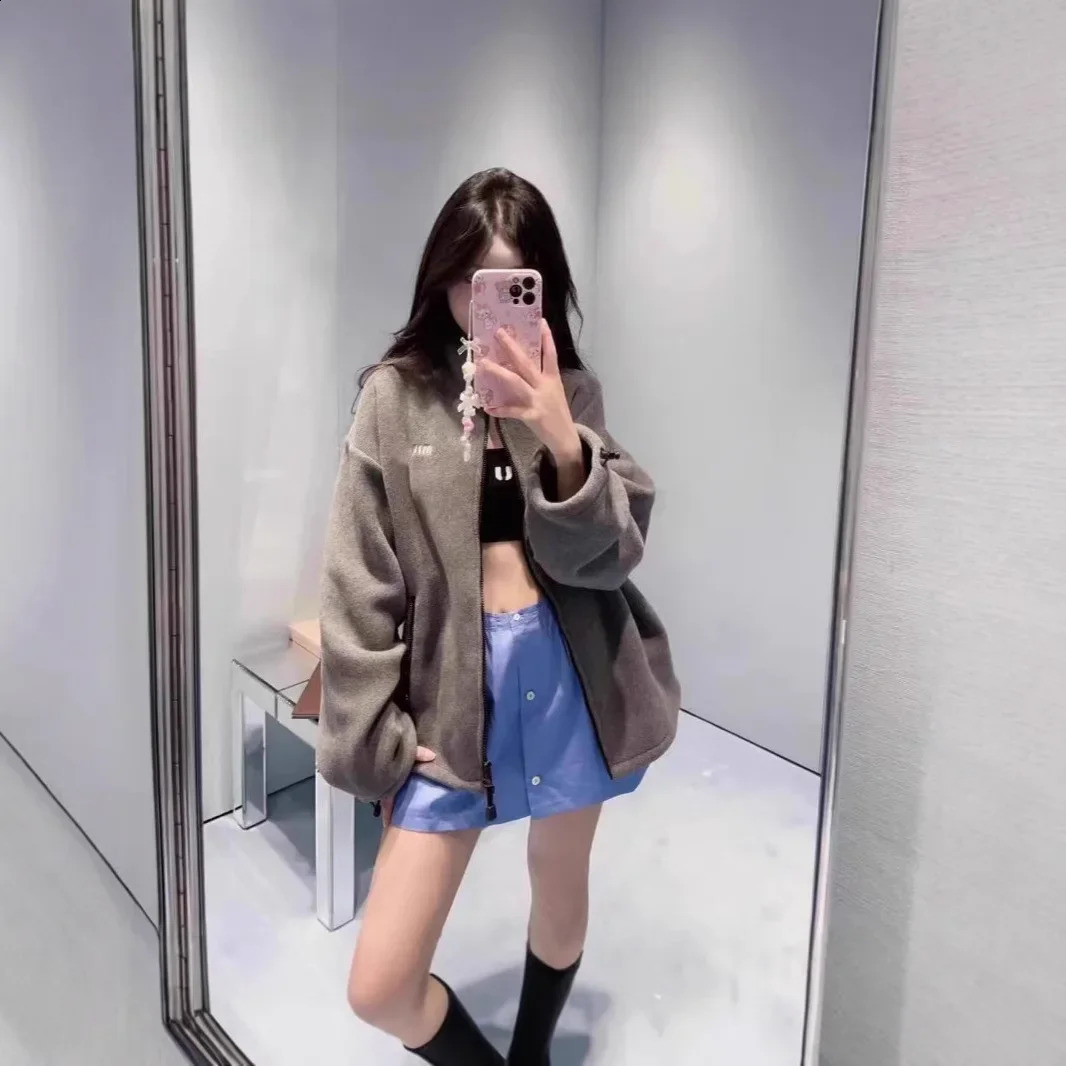 Autumn Winter Fashionable Simple Letter Embroidery Badge Grey Tweed Loose Fit Couple Jacket Trendy 5481