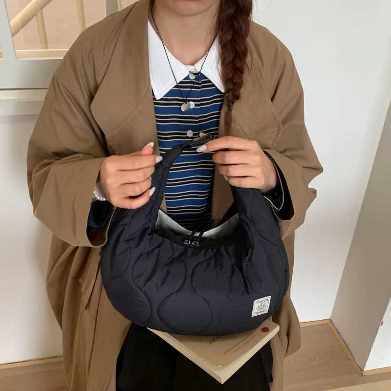 New Winter Texture Simple Crossbody Bag Korean Style Embroidery Cmuting Hobo Bag Fi Casual and Versatile Shoder Bag Y251211