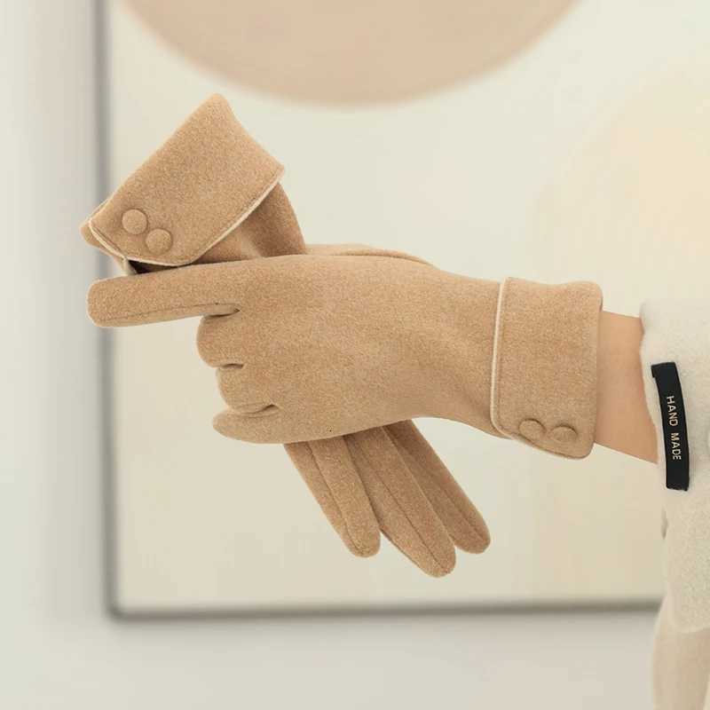 1 Pair of Womens Warm Gloves Suitable for Women with Fleece Lining Windproof and Cold-Resistant Available in Multiple Colors Elegant and Stylish Glove