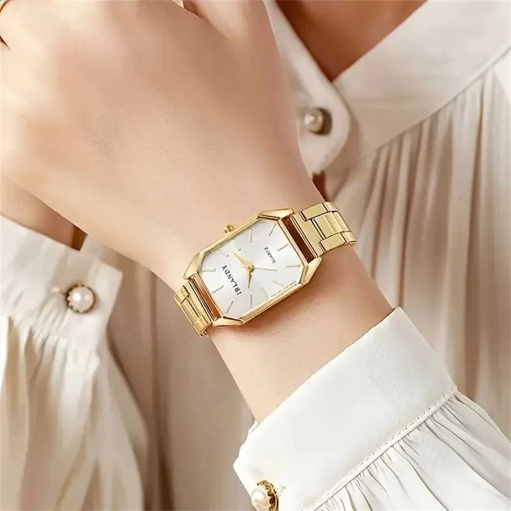 6-piece set 2 styles elegant and fashionable hot new square style womens quartz watches exquisite alloy dials and precise need Y251212