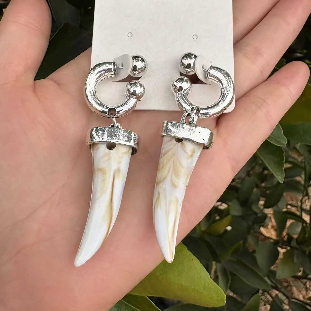 Z-STYLE Elegant and creative horn pendant earrings X251212