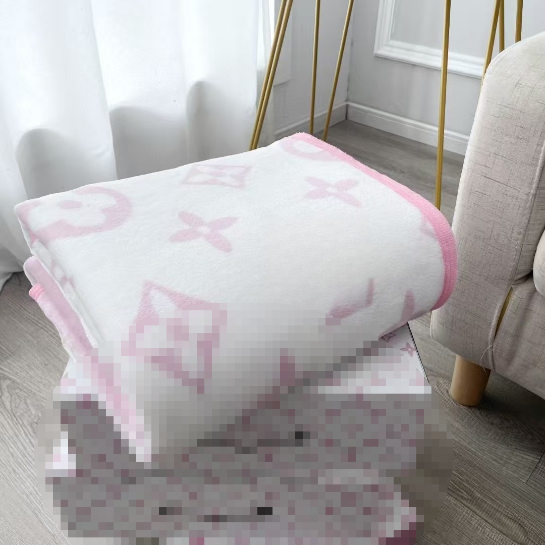 Brand Printed Design Warm Comfortable Cover Sofa Blanket