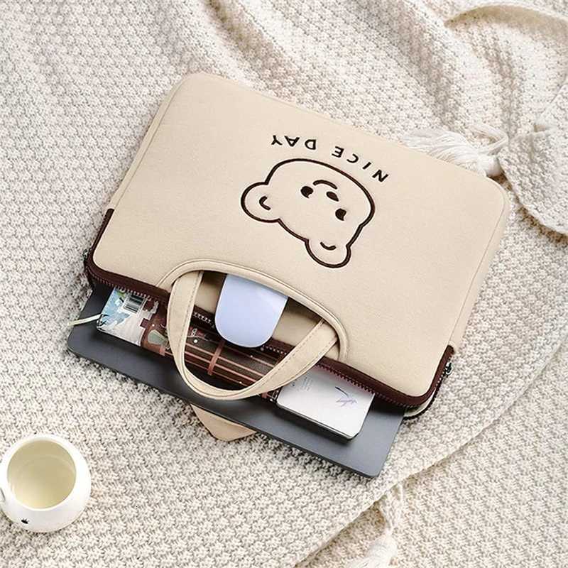 Cute Cartoon Bear Laptop Bag Case for Macbook Air Pro Hp Lenovo 13 14 15 156 16 Inch Notebook Lap Tops Carrying Handbag CoverT251212