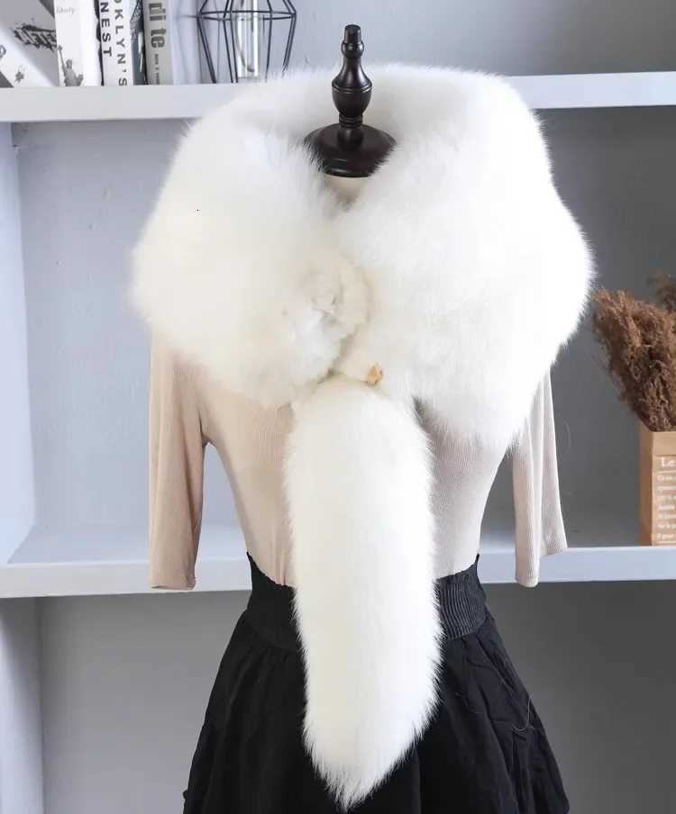 Party Real Fox Fur Scarves Natural One-Piece Fox Fur Collar Warm Soft Real Fox Fur Scarf Luxury Women Men Jackets Hood Shawl Y251211