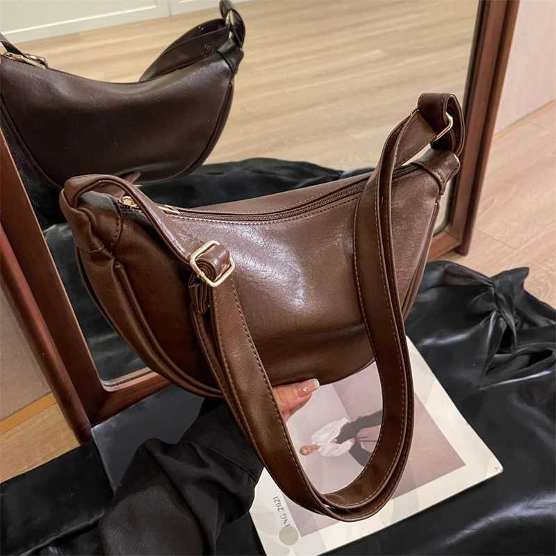 Vintage PU Leather Crossbody Bag Wens New Trendy Dumpling Bag Lightweight Small Shoder Armpit Bag Casual Shoder Crossbody Y251211
