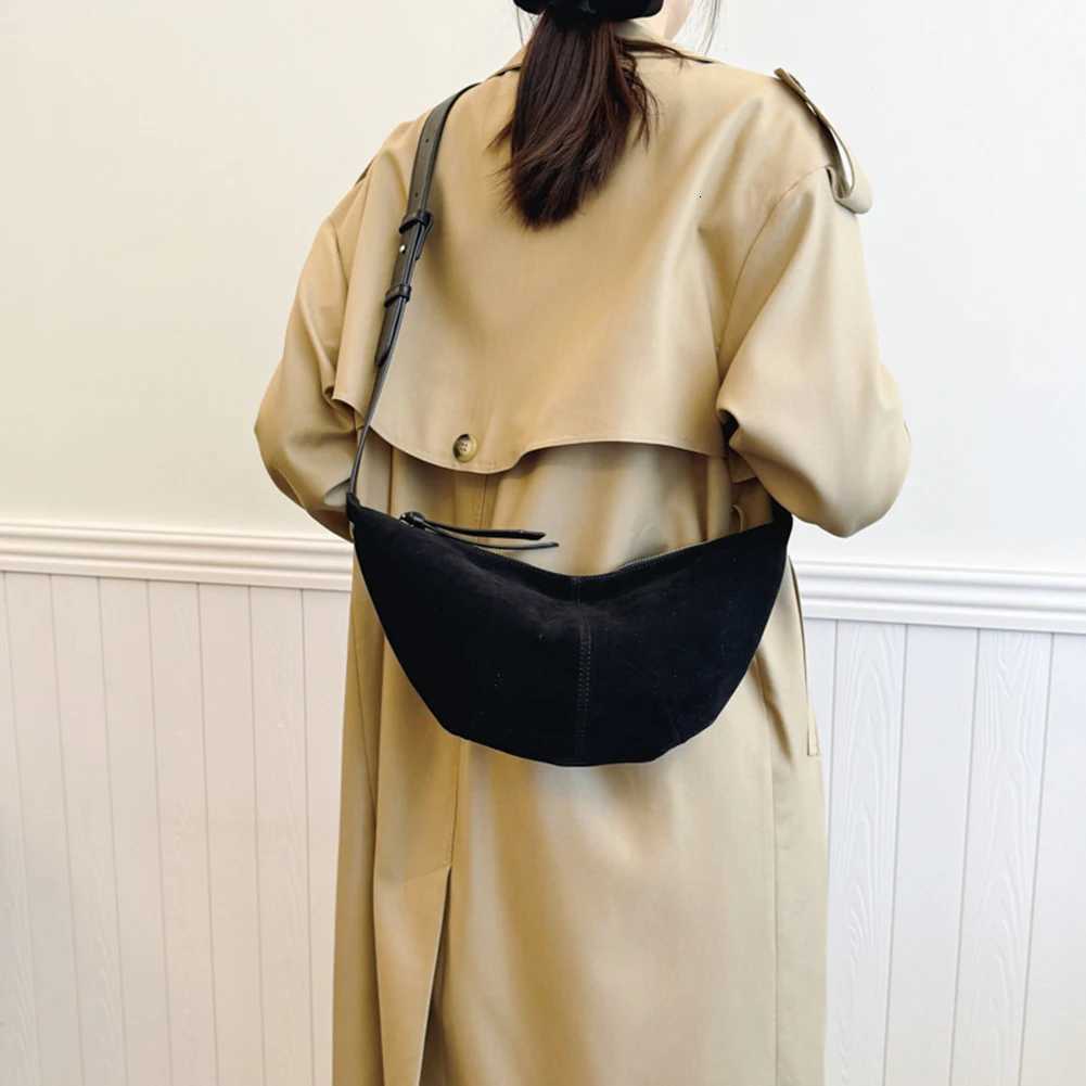 Crescent Bag for Wen Men Adjustable Strap Crossbody Bag Suede Mti-pocket Hobo Sling Bag Dumpling Bag for Work Travel Y251211