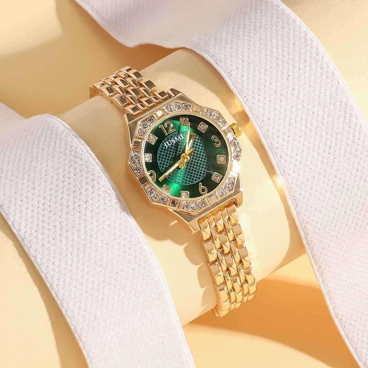 Luxury Fashion Diamond Dial Rhinestone Scale Womens Quartz Watch Jewelry Set 5-Piece Set for Thanksgiving and Christmas Gifts Y251212