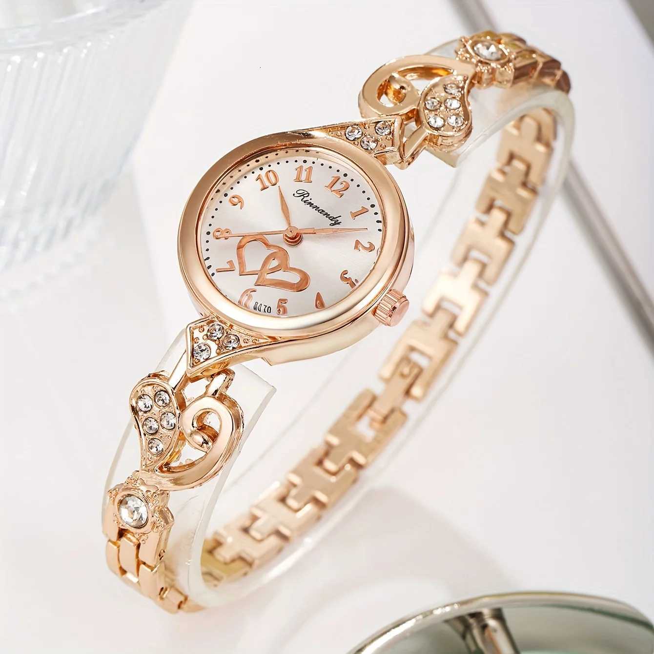 1/3PCS Elegant Women Quartz Watch Fashion Rhinestone Hearts Bracelet Band Ladies Wristwatch Reloj MujerWithout Box Y251212