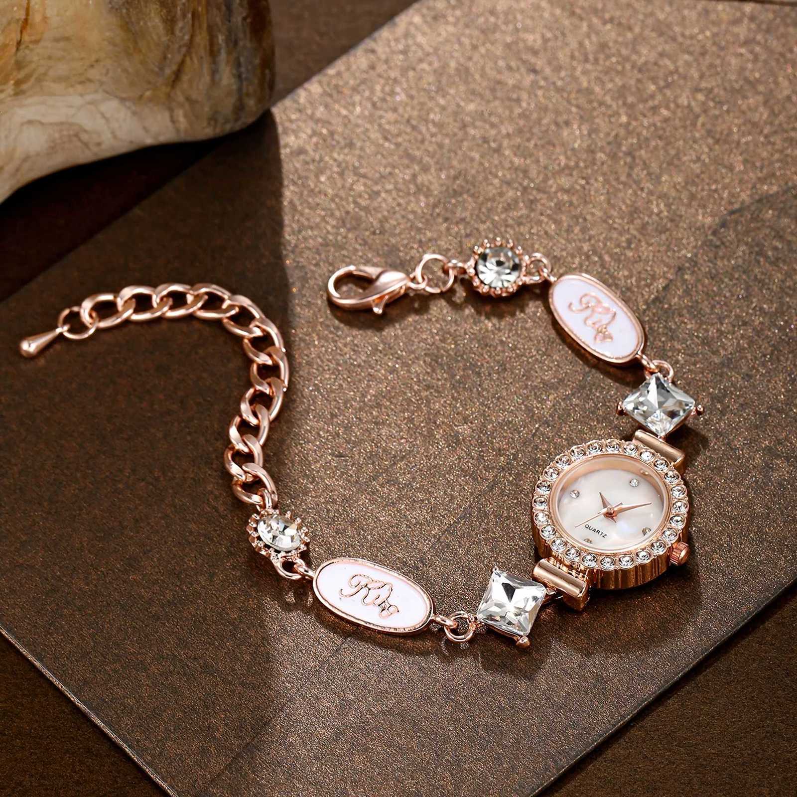 Elegant Bohemian Womens Watch Fashion Rhinestone Ladies Bracelet Band Quartz Watches Reloj Mujer Girls Clock GiftWithout Box Y251212