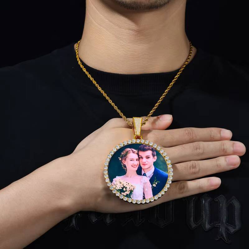 In Stock Custom Iced Out VVS Moissanite 68MM Round Memory Photo Pendant S925 Sterling Silver Can Diamond Test Hip Hop Jewelry - view 3