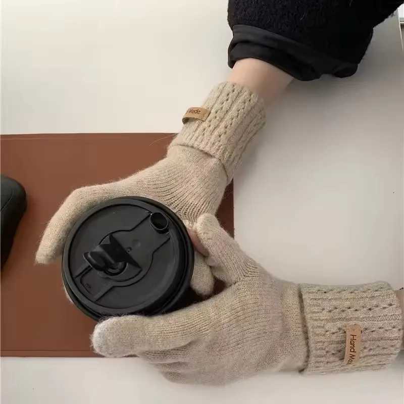 Korean High Quality Knitted Gloves for Women Missing Fingers Touch Screen Protector Gloves Simple Washable Full Finger Gloves Y251211