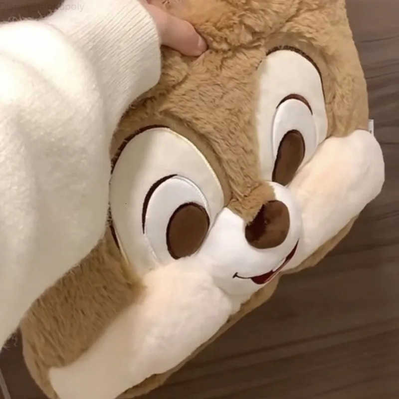 Disney Cartoon Chip an Dale New Cute Girls Comfortable Soft Autumn and Winter Fashionable and Versatile Shoulder Plush Bag H251212