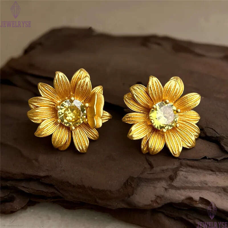 fashion gold sunflower stud earring AAA cubic zirconia for woman party travel designer earrings ear clip jewelry S925 silver needle daily outfit women