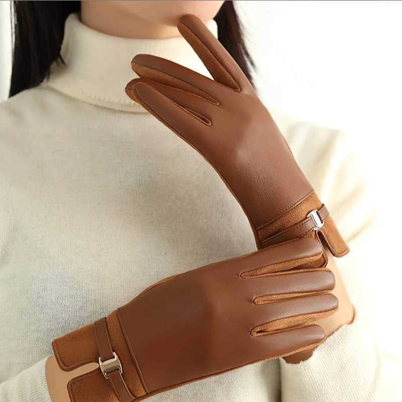 Winter Warm Outdoor Cycling Windproof Waterproof New High End Sweet Cool Wind Plush PU Women Gloves Y251211
