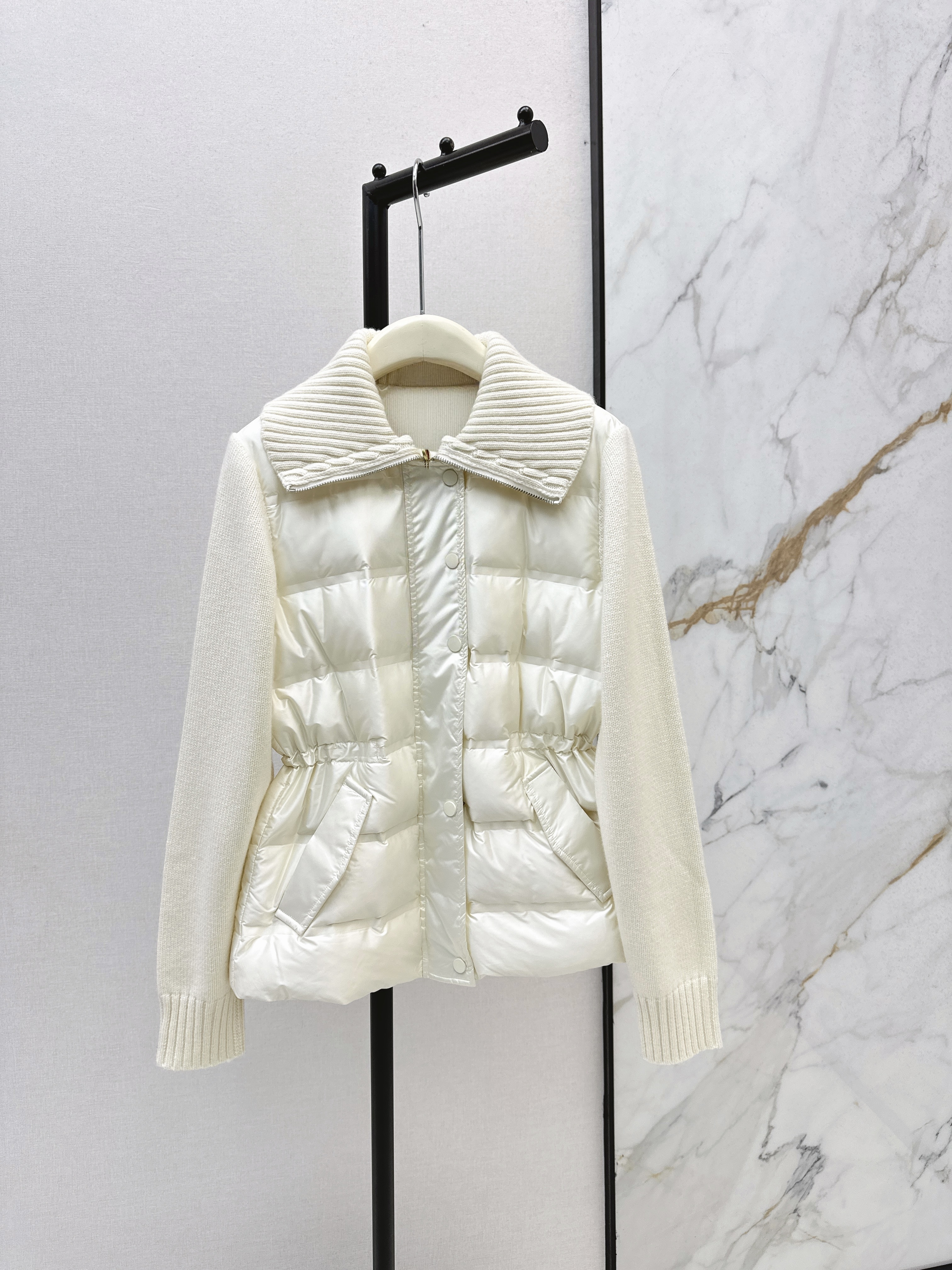 2025 Designer Women down jacket New patchwork women stand-up collar down jacket Wool knit patchwork Designer Jacket20895