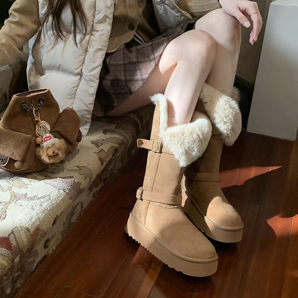 High quality merchants hot Classic Low Mel casual shoes LowMel Autumn winter women snow top cozy sheepskin sport Casual boots