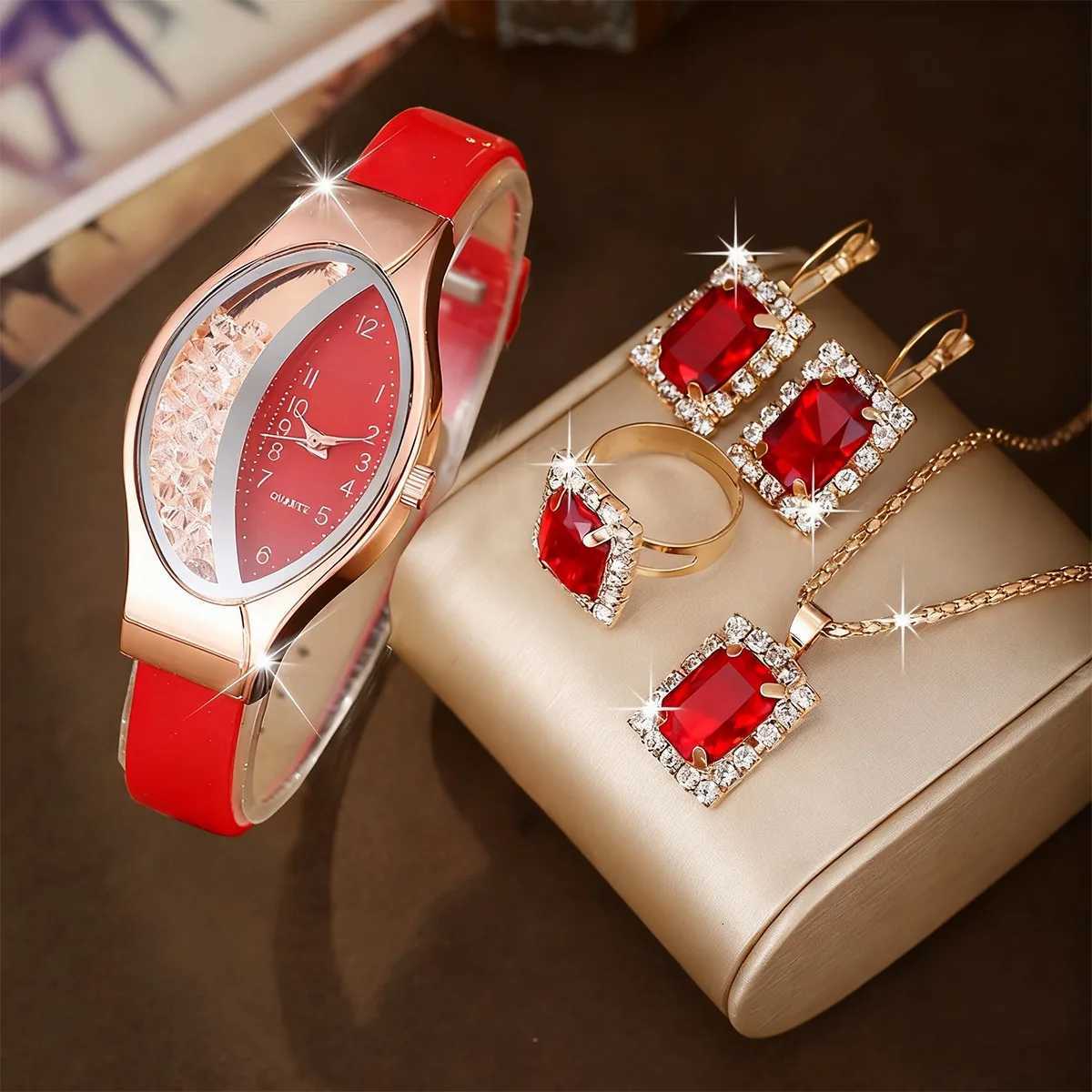 5pcs Elegant Womens Watch Jewelry Set Luxury Rhinestone Leather Band Wristwatch Reloj Mujer Girls Clock GiftWithout Box Y251212
