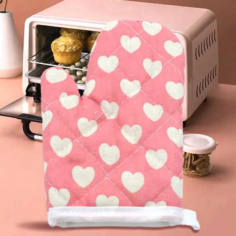 Cute printed Pattern Kids Oven Mitts Heat Resistant Cooking Mitts Anti Scald Baking Gloves Childrens Kitchen Microwave Gloves H251212