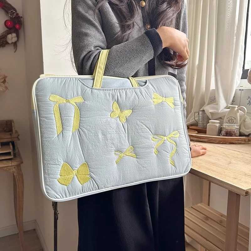 Cute Embroidered bow Laptop Handbag 133 136 14 15 156 16 Inch For Macbook Xiaomi Lenovo Huawei Samsung Notebook Carry BagT251212