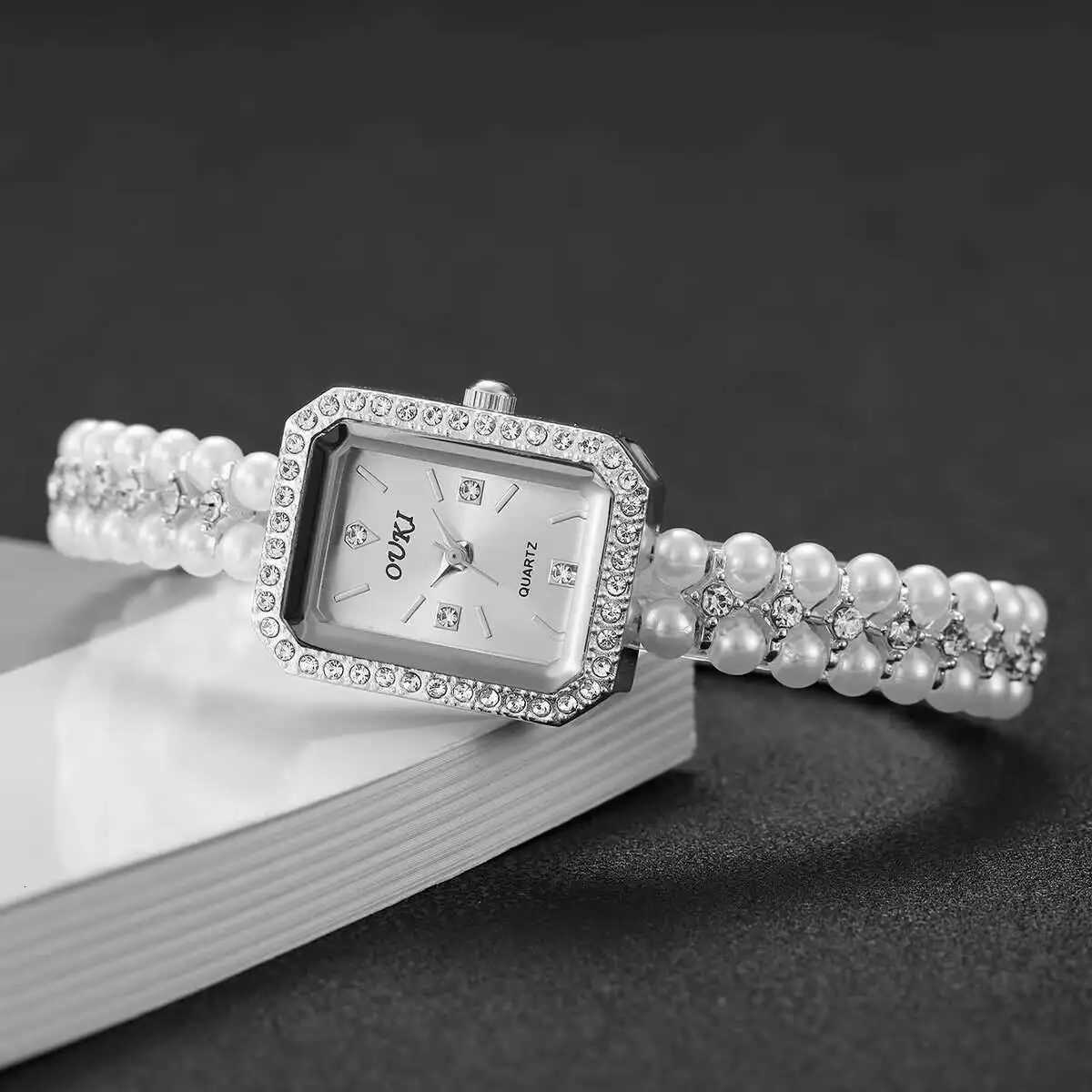 Fashion Square Women Watches Elegant Imitation Pearls Strap Quartz Wristwatch Reloj MujerWithout Box Y251212