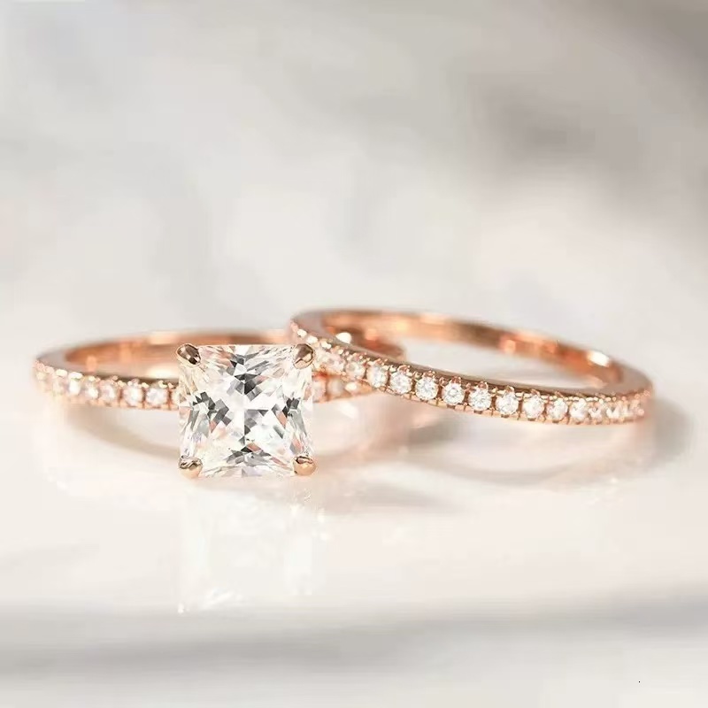 Unique Design 18K Gold With 3ct D Color Princess Cut Moissanite Diamond Ring Gemsmetone Jewelry Engage Ring