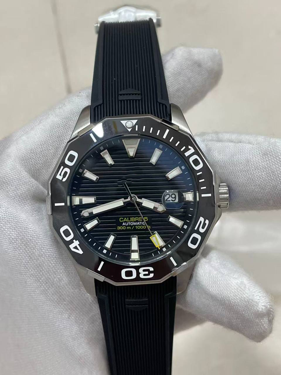 2025 new hot Elegant quartz Chronograph movement High-Quality AAA factory Hardlex glass Reliable Precision Timing