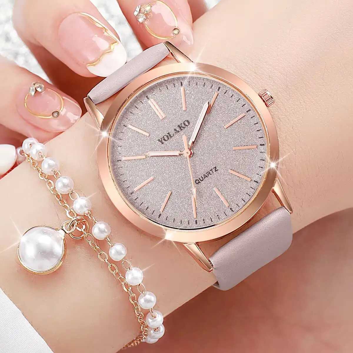 5PCS/Set Fashion Women Watches Simple Leather Strap Quartz Wristwatch Pearls Jewelry Set Reloj MujerWithout Box Y251212
